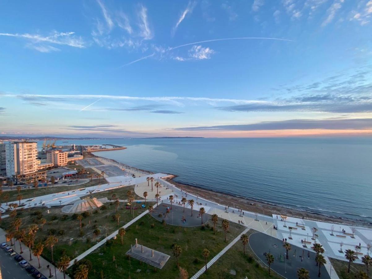 Sky & Sea View Luxury Apartments Дуррес Екстер'єр фото