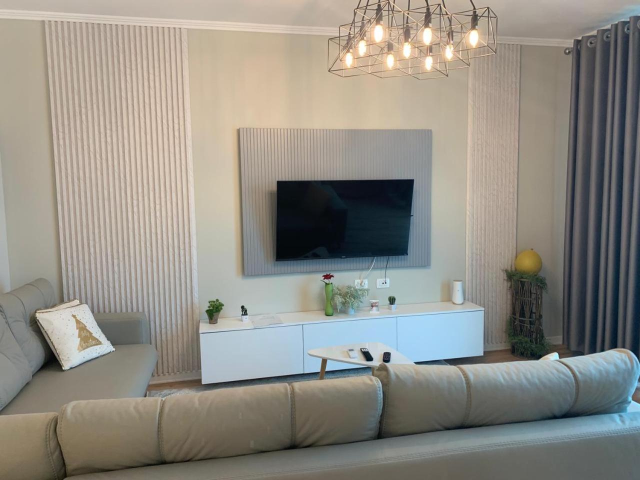 Sky & Sea View Luxury Apartments Дуррес Екстер'єр фото