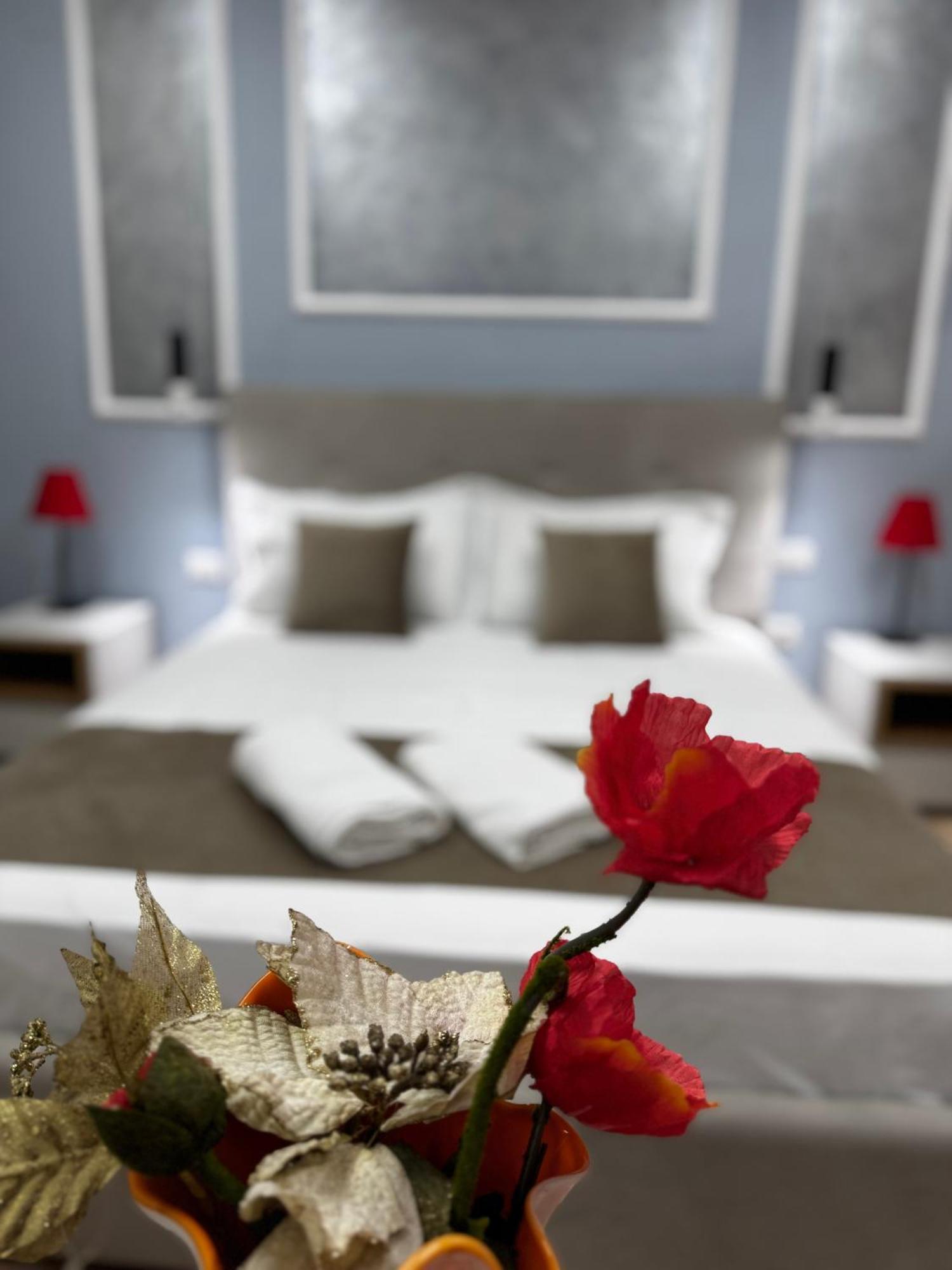 Sky & Sea View Luxury Apartments Дуррес Екстер'єр фото